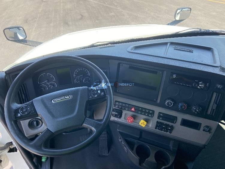 Truck Thumbnail 8