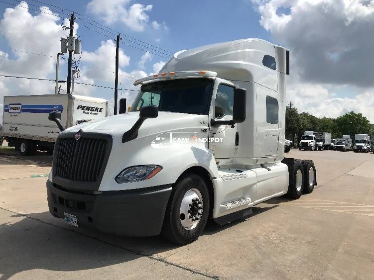 Truck