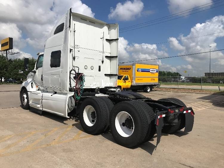 Truck Thumbnail 5