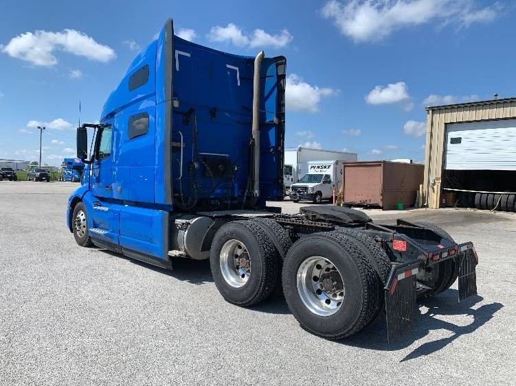 Truck Thumbnail 5