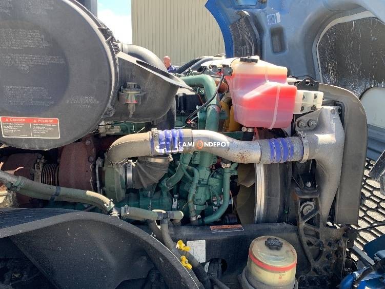 Truck Thumbnail 10