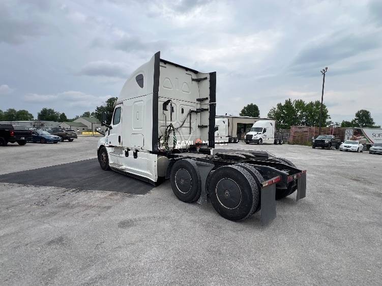 Truck Thumbnail 3