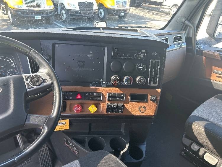 Truck Thumbnail 6