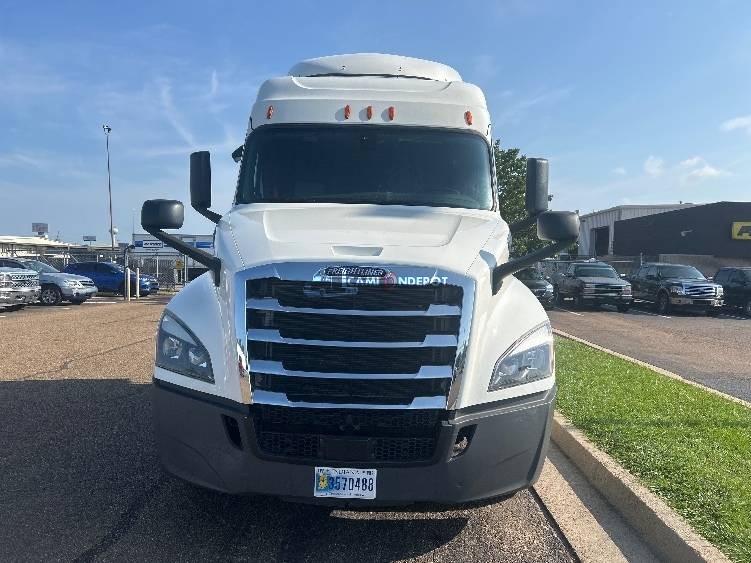 Truck Thumbnail 2