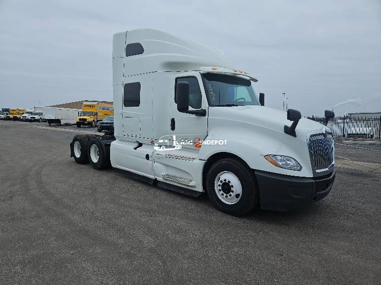 Truck Thumbnail 2