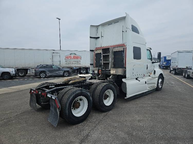 Truck Thumbnail 6