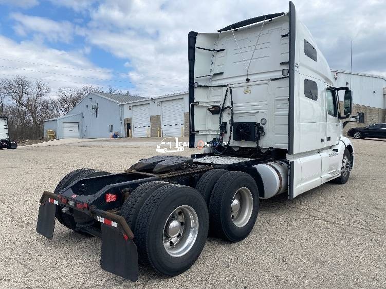 Truck Thumbnail 6