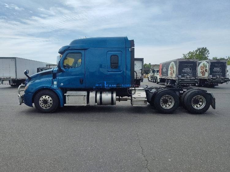 Truck Thumbnail 3