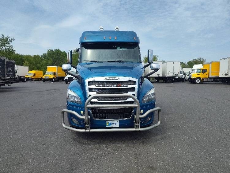 Truck Thumbnail 2