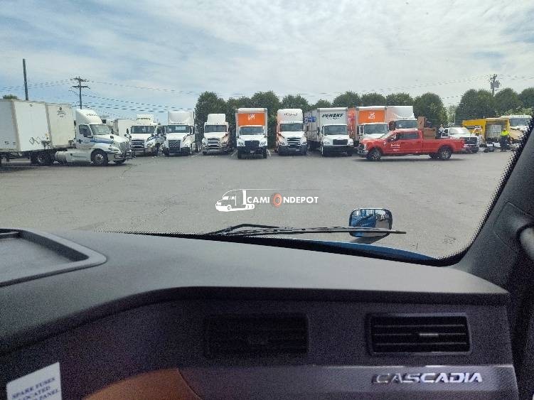 Truck Thumbnail 8