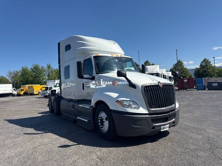 Truck Thumbnail 3