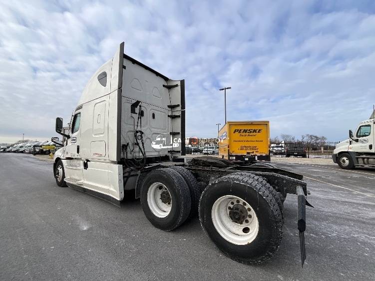 Truck Thumbnail 4