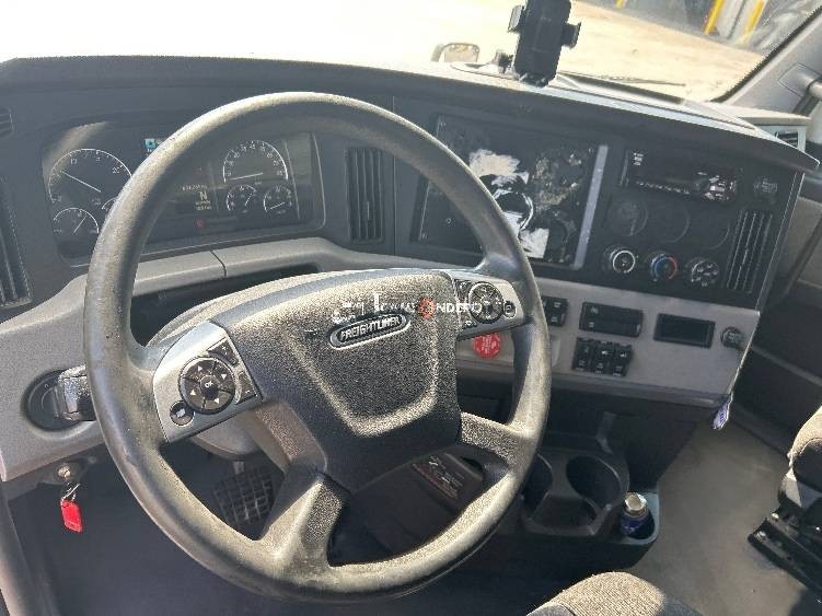 Truck Thumbnail 7