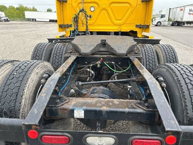 Truck Thumbnail 4