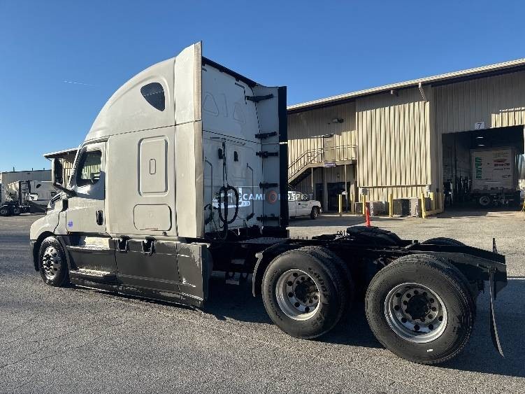 Truck Thumbnail 5