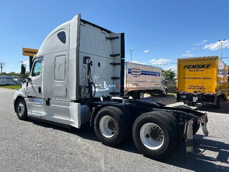 Truck Thumbnail 5