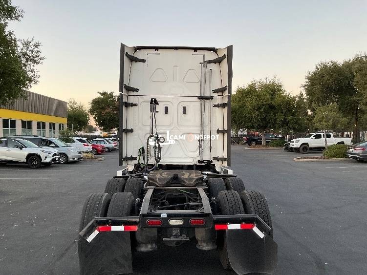 Truck Thumbnail 5