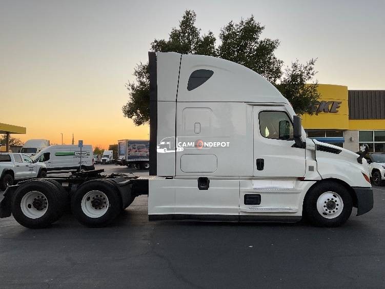 Truck Thumbnail 6