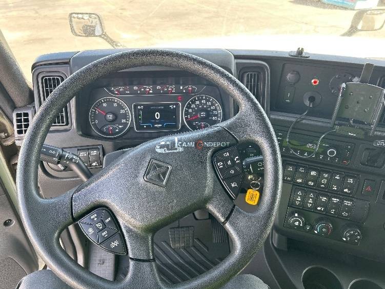 Truck Thumbnail 7