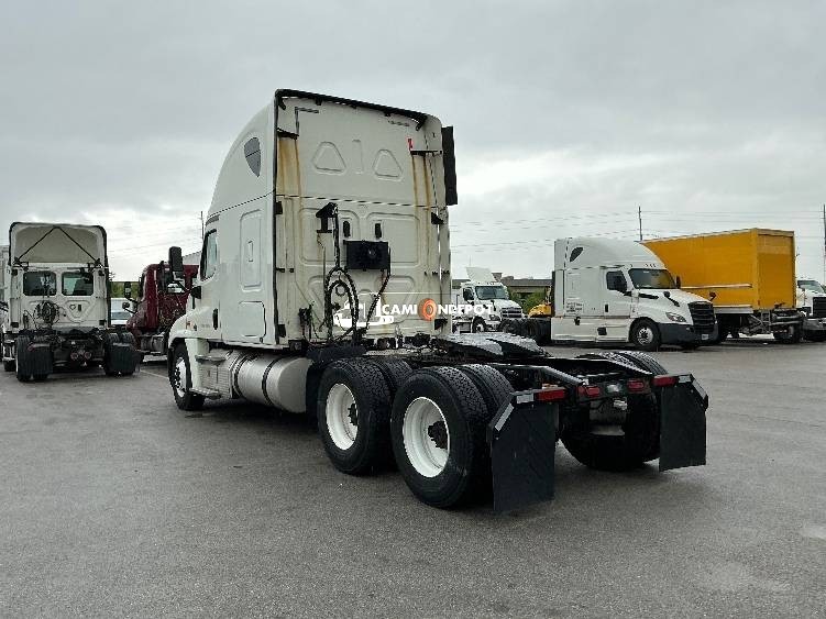Truck Thumbnail 5