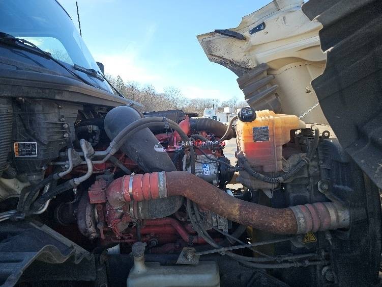 Truck Thumbnail 10
