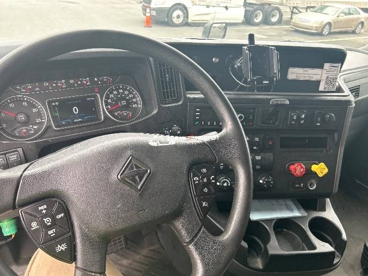 Truck Thumbnail 7