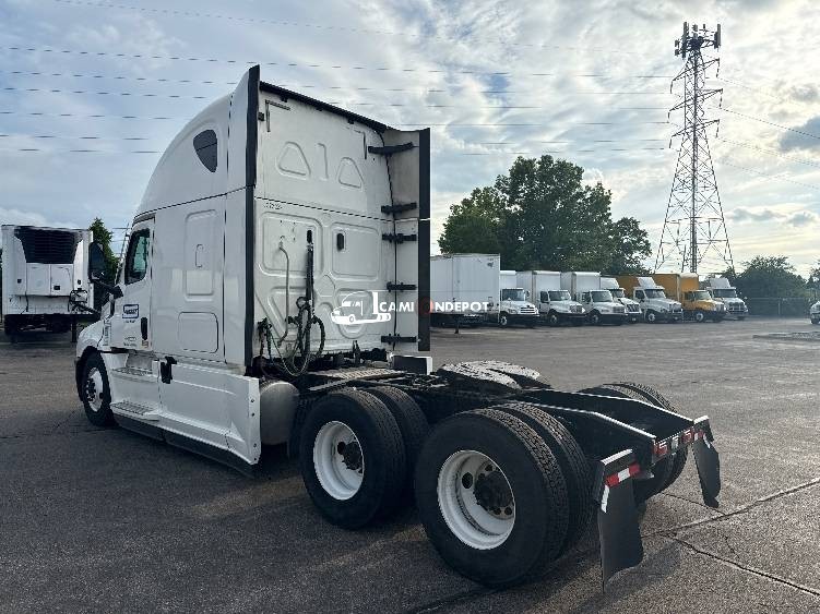 Truck Thumbnail 4