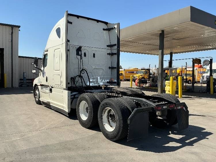Truck Thumbnail 4