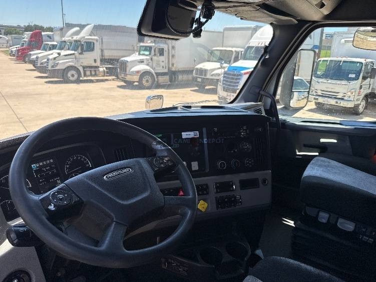 Truck Thumbnail 6