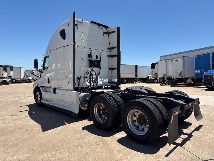 Truck Thumbnail 4