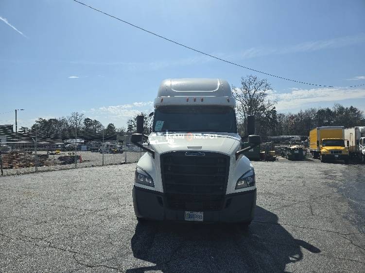 Truck Thumbnail 2