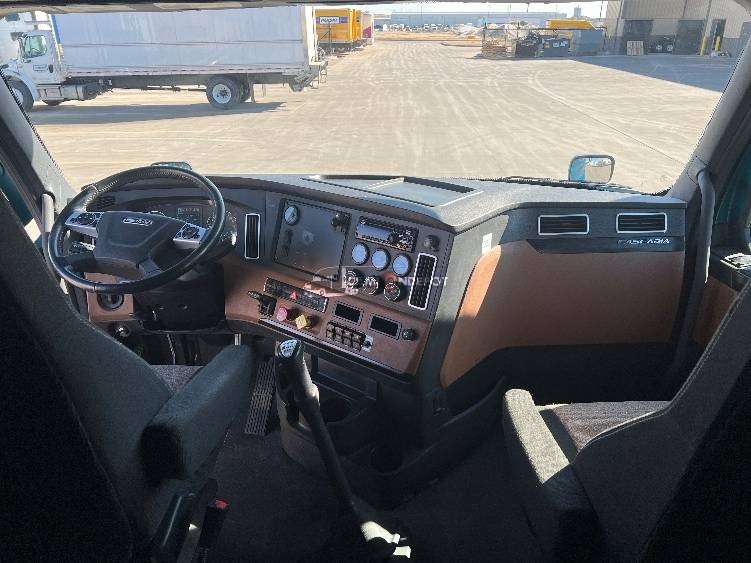 Truck Thumbnail 6