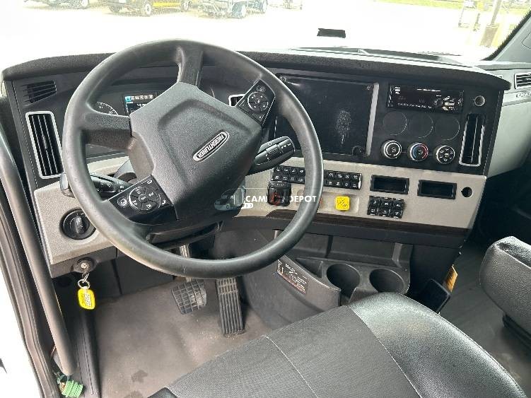 Truck Thumbnail 5