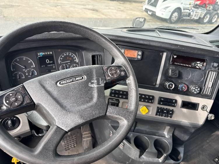 Truck Thumbnail 9