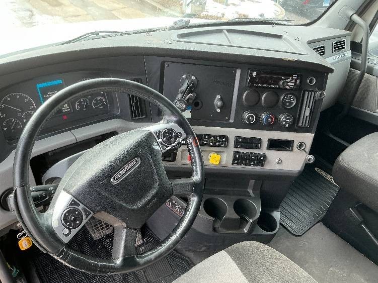 Truck Thumbnail 10