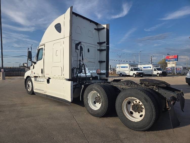Truck Thumbnail 5