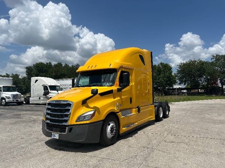 Truck Thumbnail 3