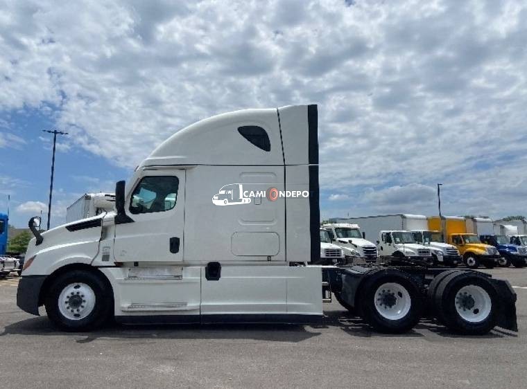 Truck Thumbnail 4