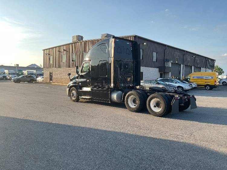 Truck Thumbnail 5