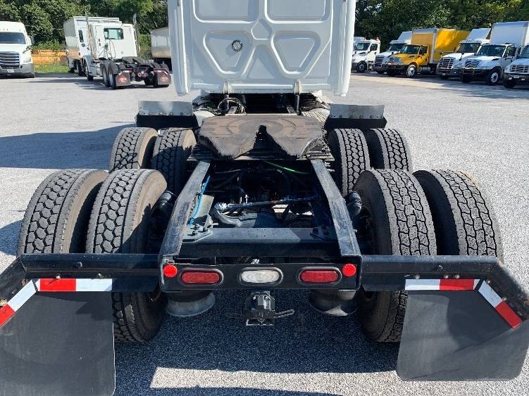 Truck Thumbnail 6