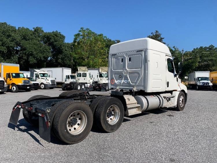Truck Thumbnail 7