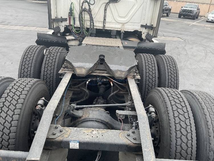 Truck Thumbnail 6