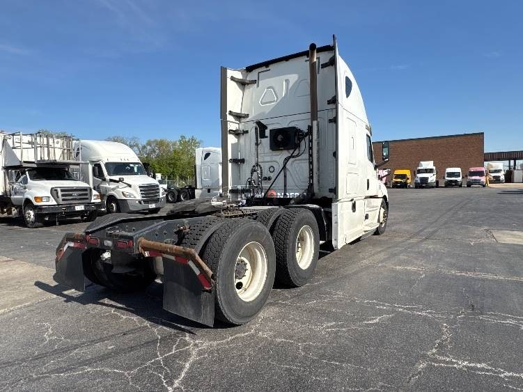 Truck Thumbnail 7