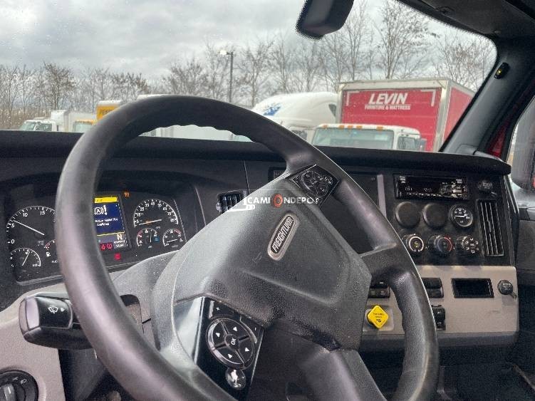 Truck Thumbnail 8