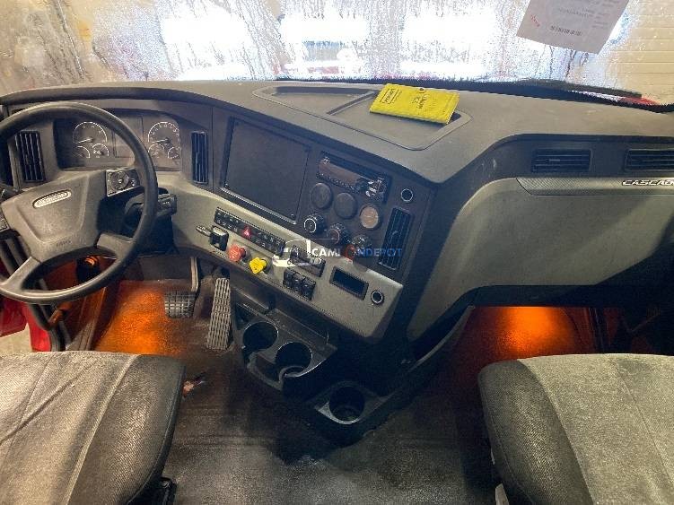 Truck Thumbnail 6