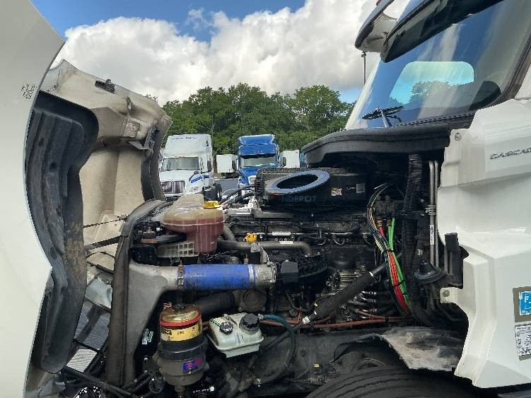 Truck Thumbnail 12