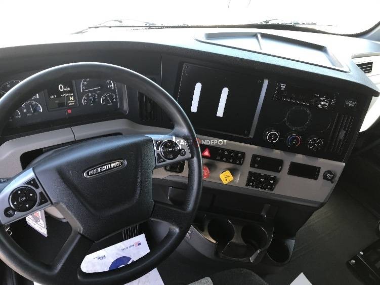 Truck Thumbnail 7