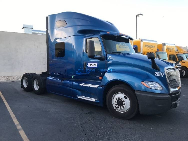 Truck