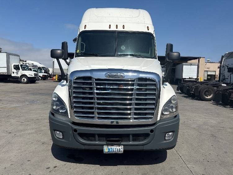 Truck Thumbnail 2