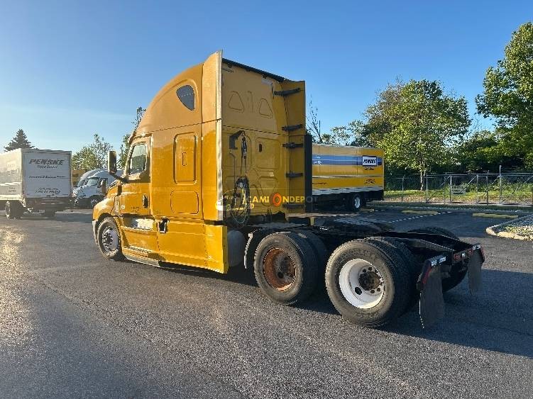 Truck Thumbnail 4
